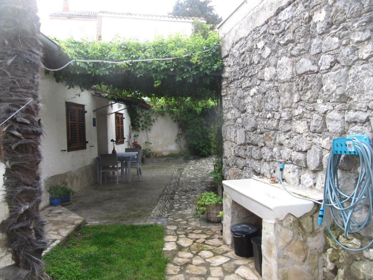 House Marko Premantura Exterior foto